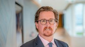 ey-Elliott-Shadforth-headshot.jpg