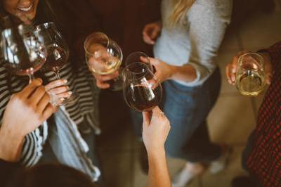 Networking Drinks_unsplash.jpg