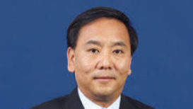 Chen Zhao copy.jpg