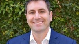 Jeff Dorman preside.jpg