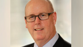 Paul Mckenna -.png 1