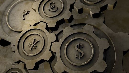 Dollar shutterstock_364648151.jpg 4