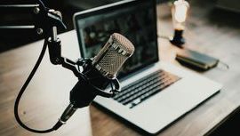 podcast - AdobeStock_418874697.jpg