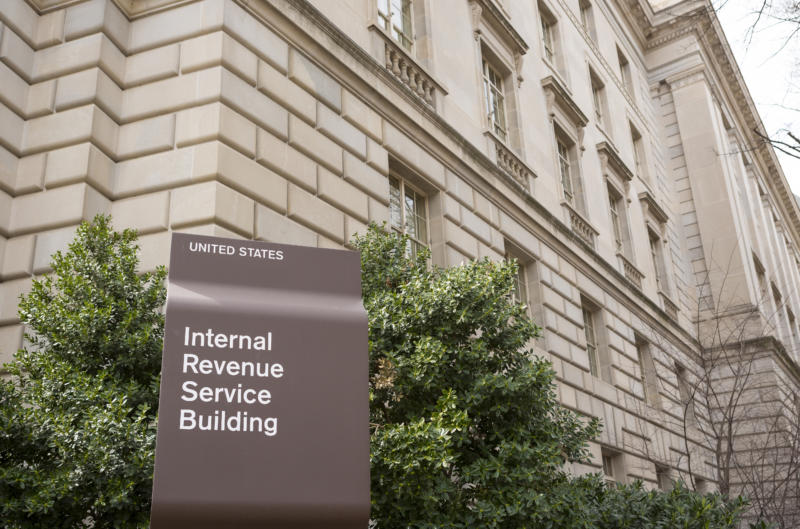 IRS shutterstock_395324863.jpg1