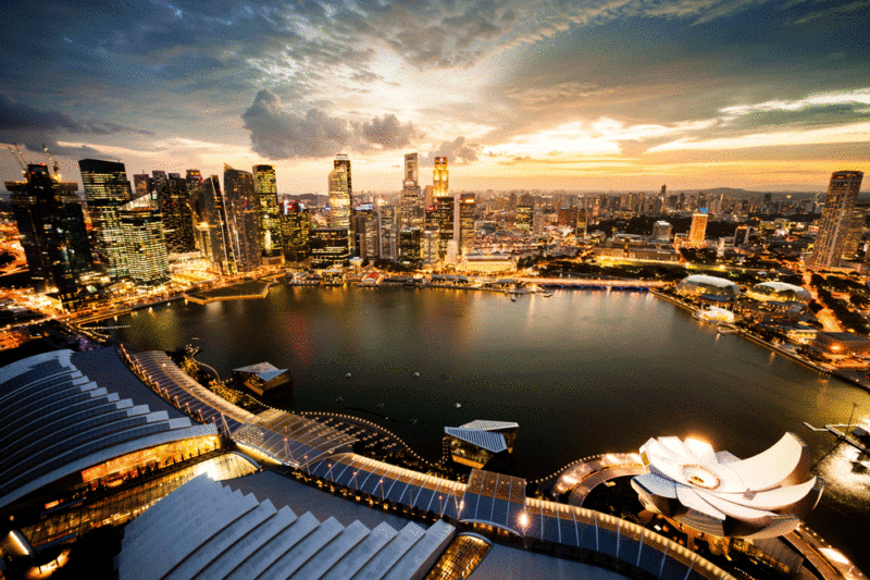 Singapore-iStock_63329143_LARGE.gif 1